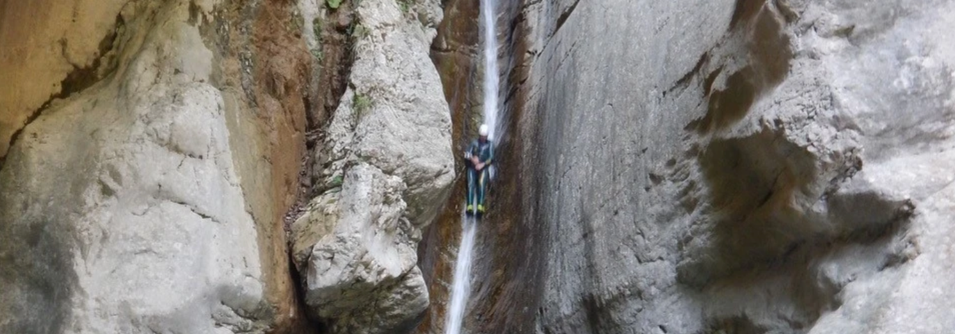 Canyoning - Canyon de l'Eau Froide - Aventureux et éblouissant