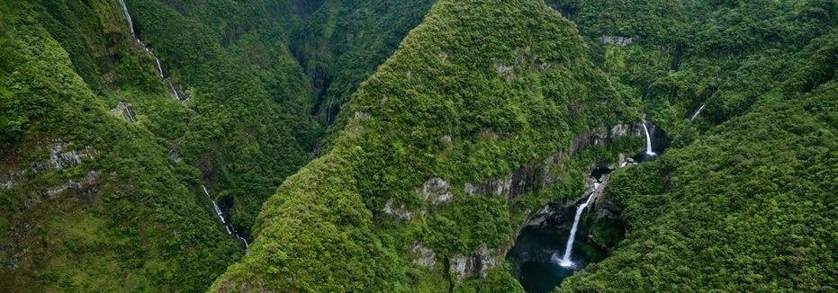 Séjours canyoning à l'étranger - Corse, Sardaigne, Sud de la France, Sierra de Guara (ES), Île de la Réunion, Costa Rica