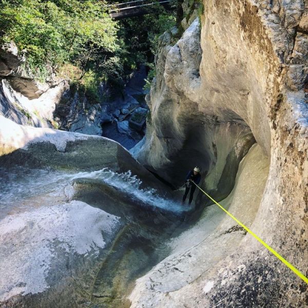 Canyoning - Canyon de l'Eau Froide - Aventureux et éblouissant